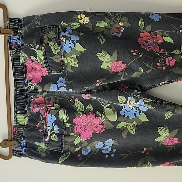 Pam & Gela Bohemian Black Floral Tapered Copped Jogger Relaxed Pants S - Picture 8 of 15